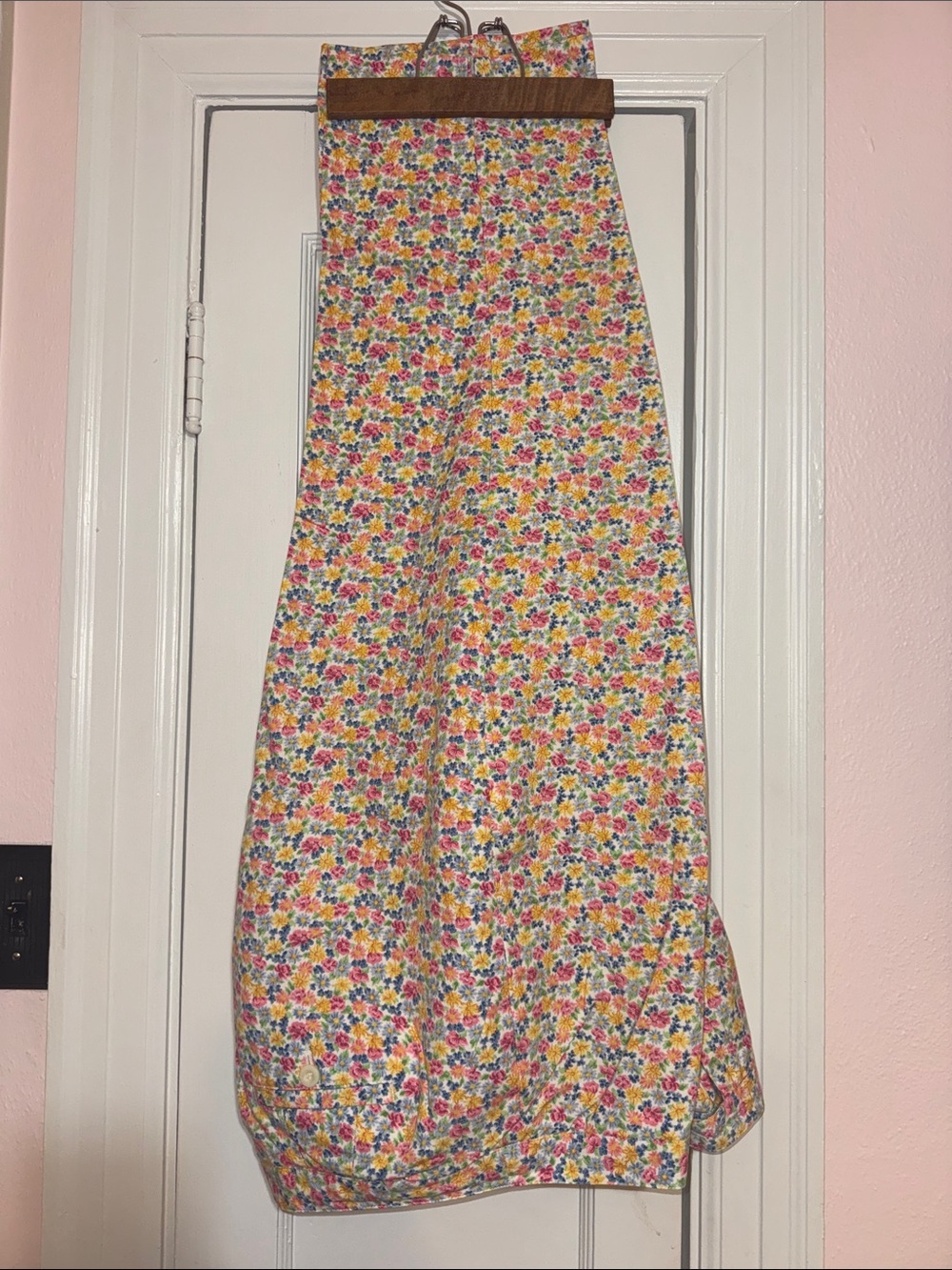 Liz Claiborne Floral Pants in Yellow, Pink, Blue